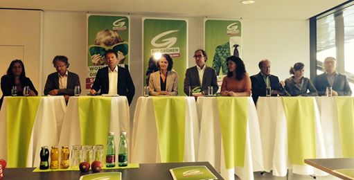 Foto: Maria Vassilakou, Adi Gross, Rudi Anschober, Eva Glawischnig, Johannes Rauch, Ingrid Felipe, Rolf Holub, Martina Berthold & Heinrich Schellhorn präsentieren das Energiepolitische Aktionsprogramm "Energiewende jetzt – eine Vision für Österreich"
